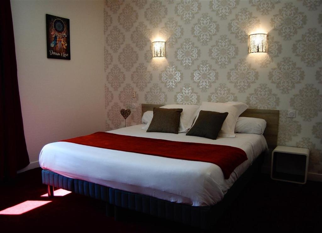 Le Relax - ViaMichelin HOTEL - Aurillac 15000
