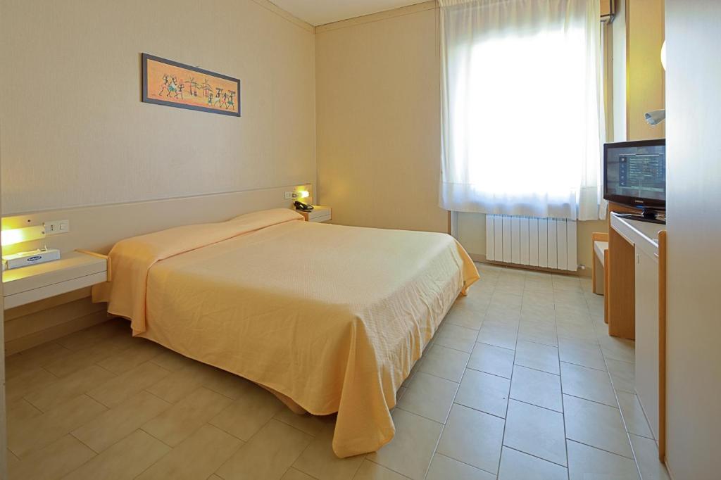 La Spezia Hotel Mary room
