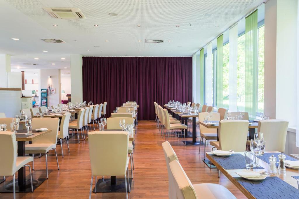 Park Inn By Radisson Frankfurt Airport Hotel Frühstück www.agoda.com