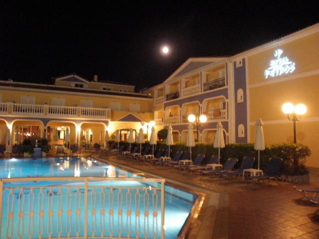 Hotel Petros — Swimming pool in Tsilivi, Ionian Islands