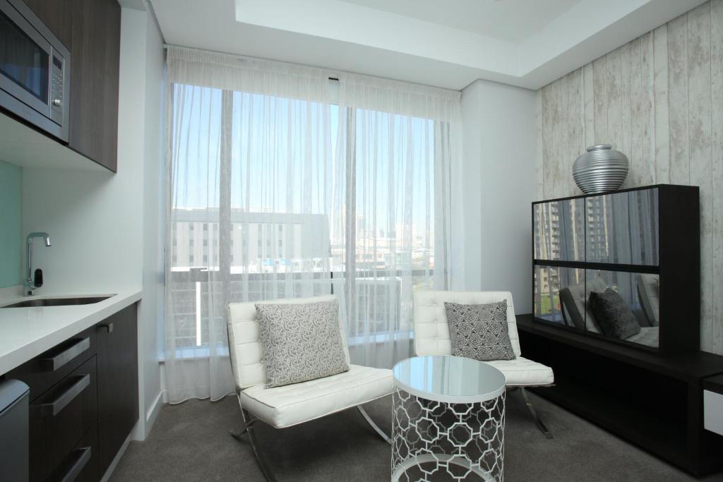 Luxury @ Sandton Skye photo