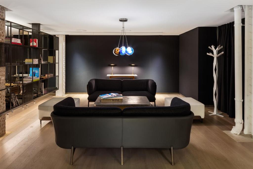 Radisson Blu Edwardian Mercer Street Hotel London Photo 1