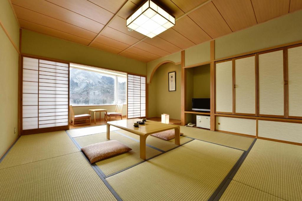 Harunako Onsen Yusuge