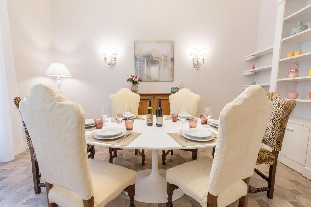 Altarocca Embassy Rome