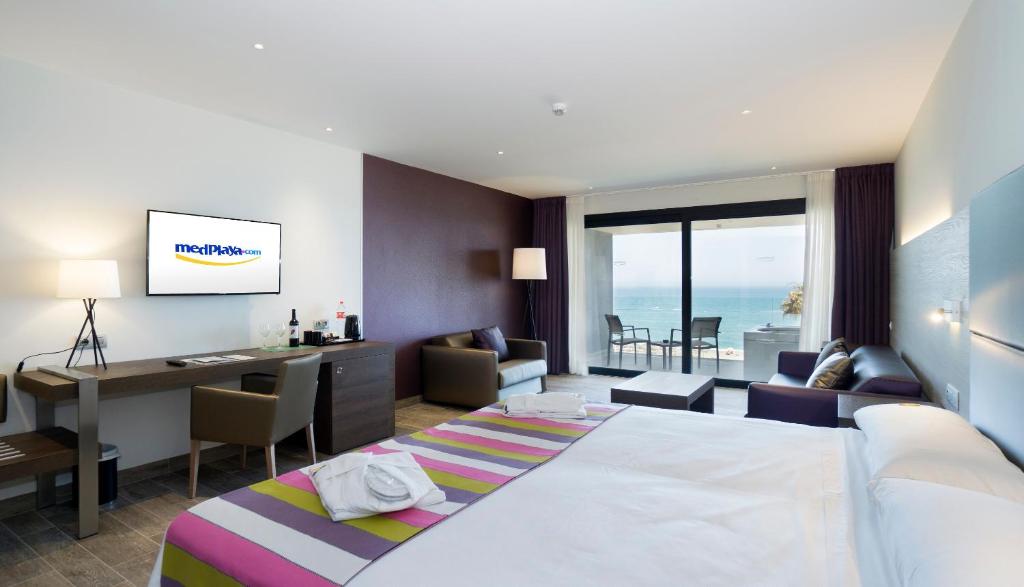 Medplaya Hotel Pez Espada — Hotel rooms in Torremolinos, Andalusia