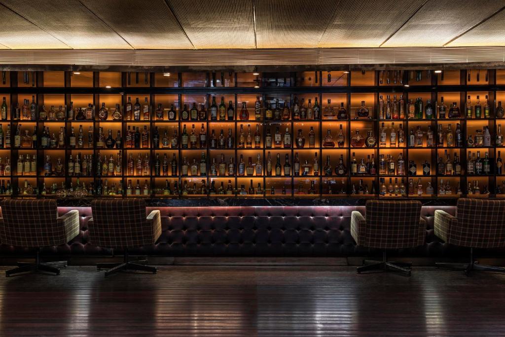 Bar/lounge