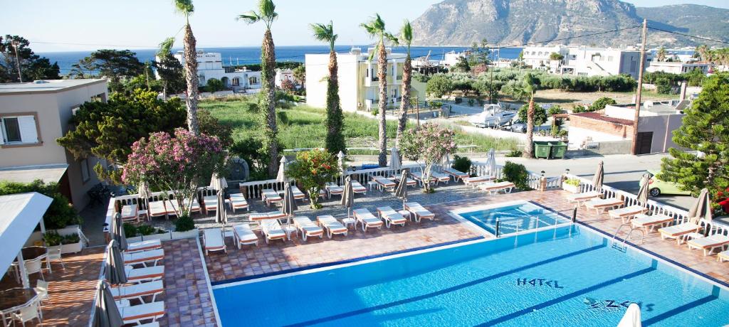 Zeus Hotel