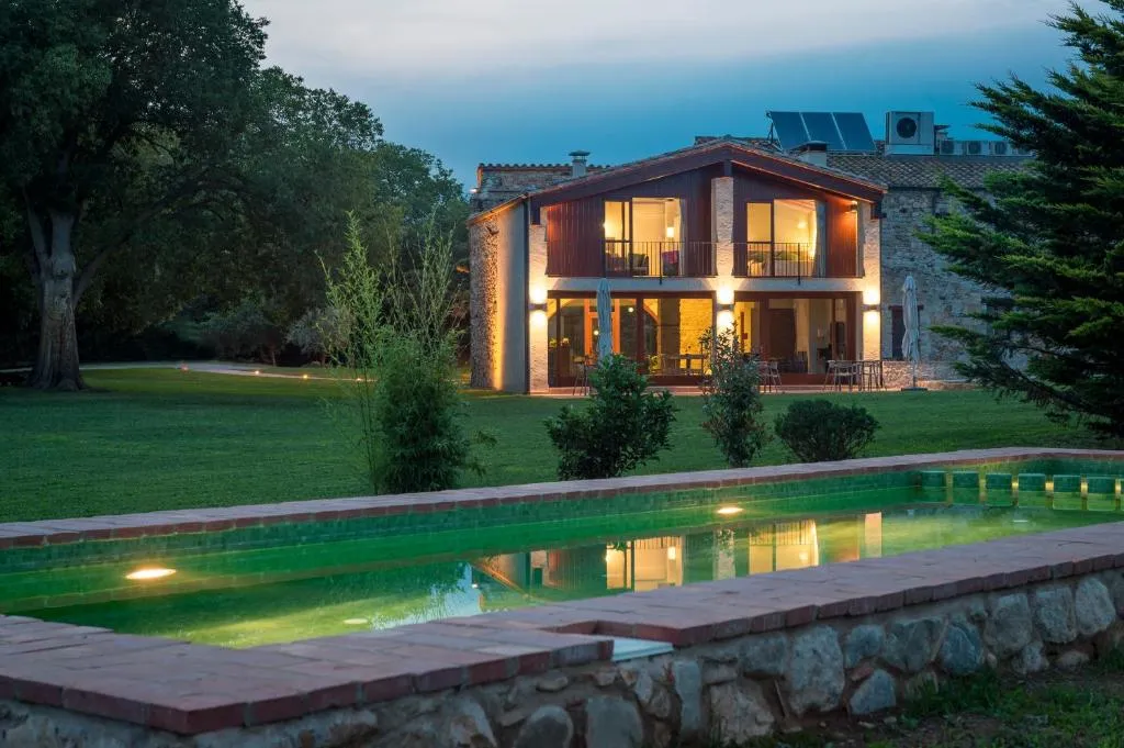 Mas Pere Pau, hotel in Besalú