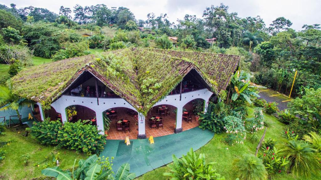 호텔 마운틴 파라다이스 객실 내부