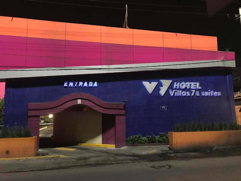 Hotel & Villas 7 - 4