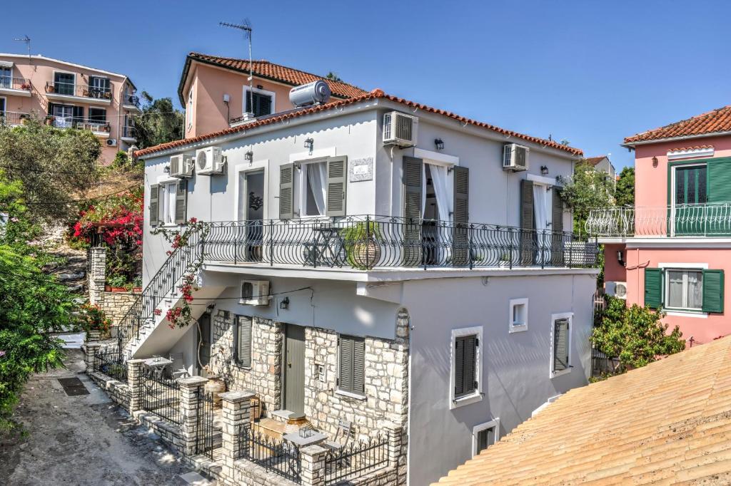 Alia Luxury Apartment