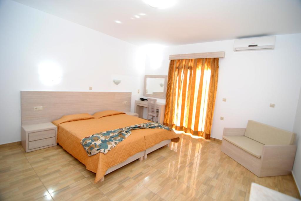 Superior Family Room