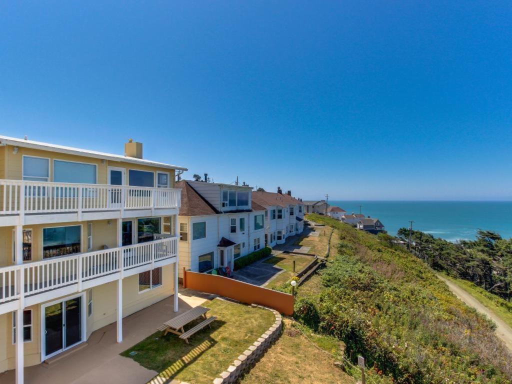 Seal Three Condo Getaway, Lincoln City