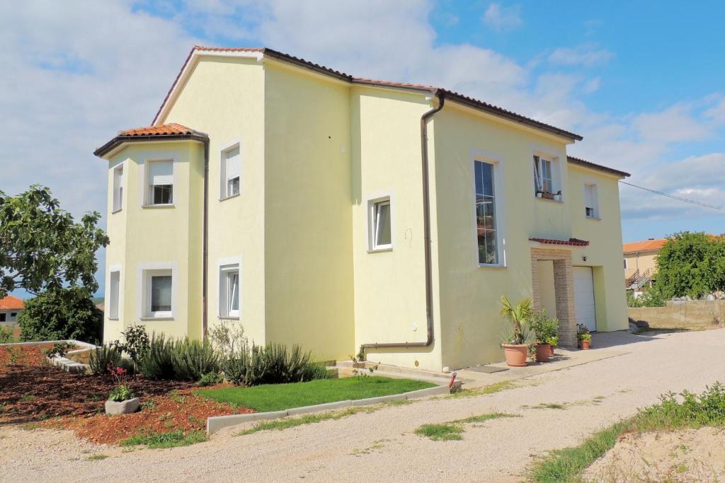 Private accommodation KIRINCIC, Vrh