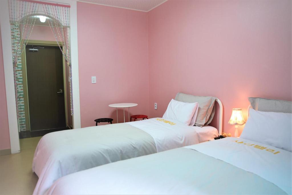 Shinevalley Pension & Hotel photo