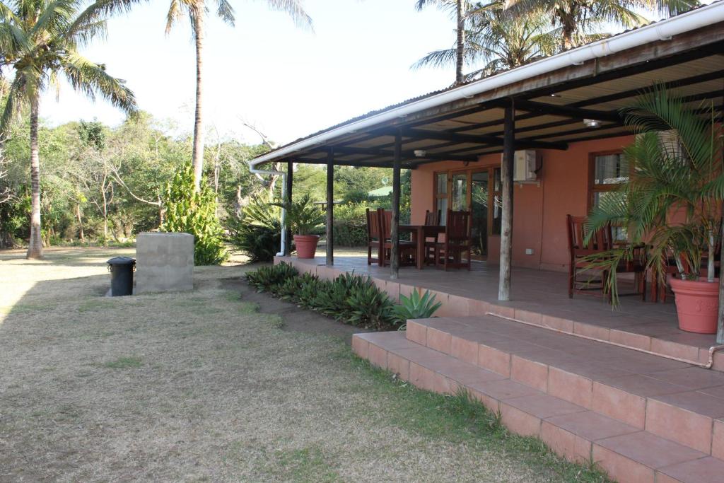 Gooderson Bushlands Game Lodge photo