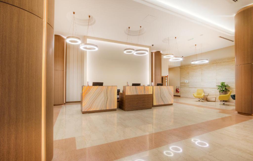 Lobby, Vivaldi Hotel in St. Julian's