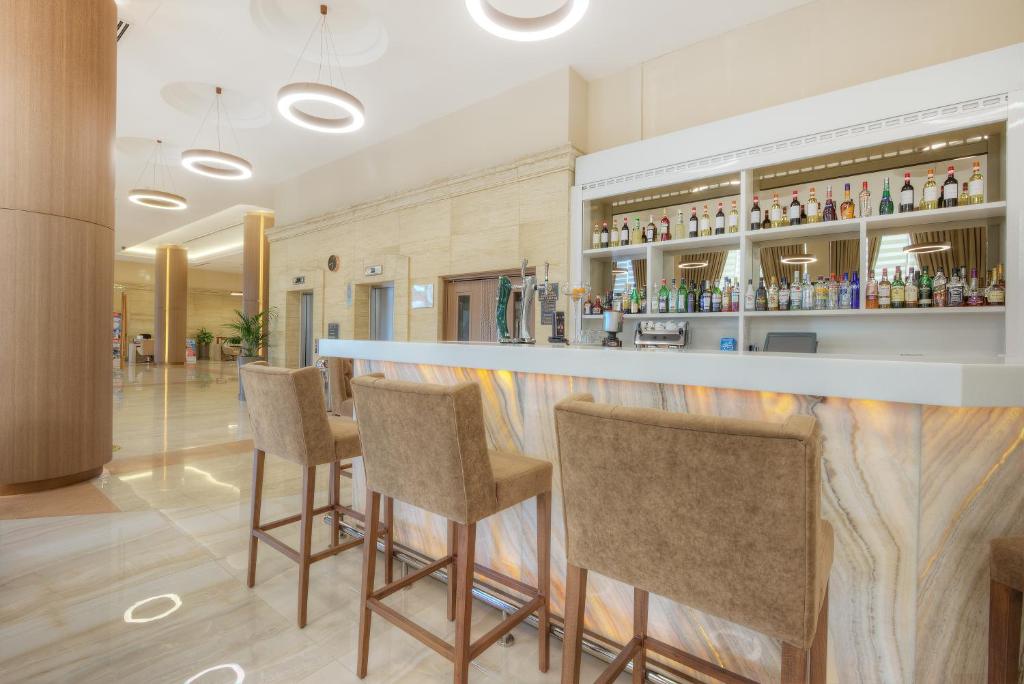 Bar/lounge