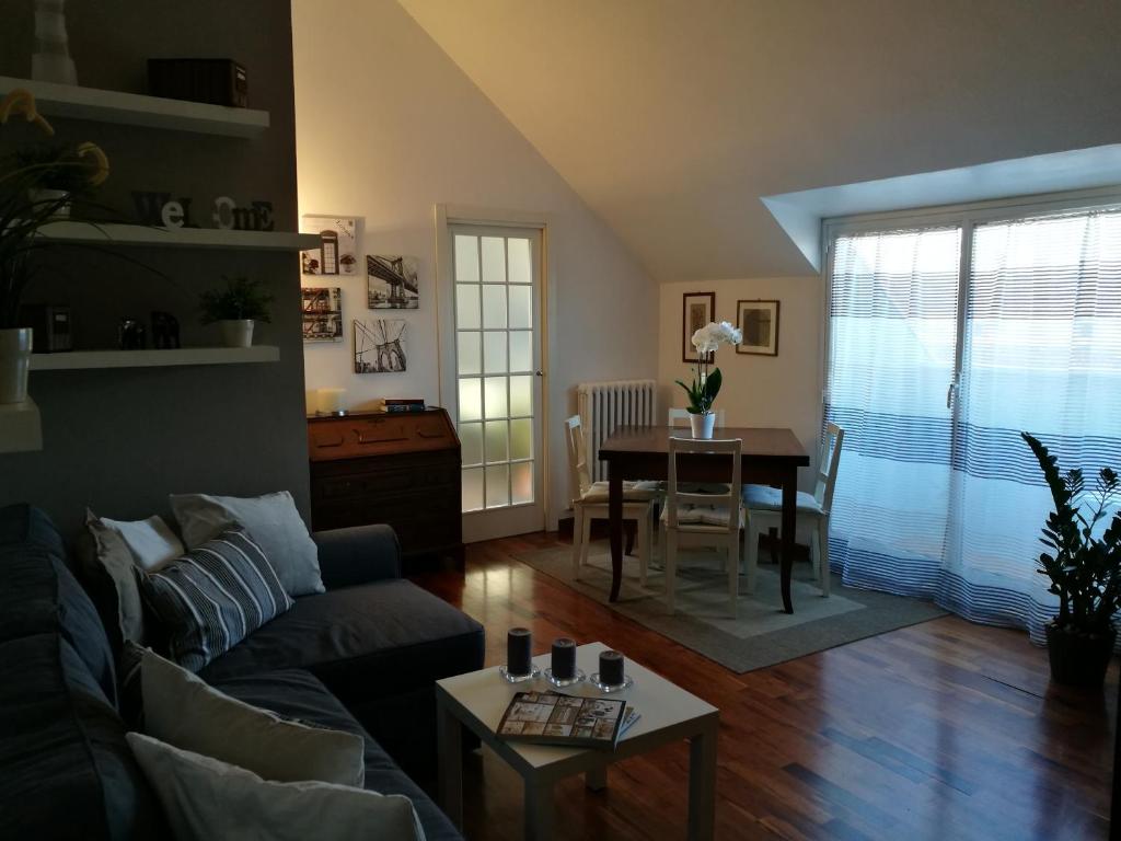 Mansarda DaSy, Ancona