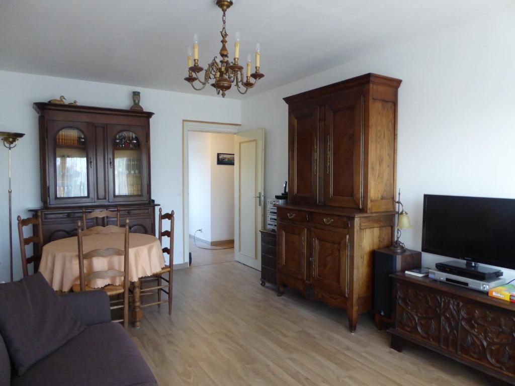SUNNY DAYS - App 60 m2 avec balcon, 4 pers, 3e étage, au calme et ensoleillé - 2