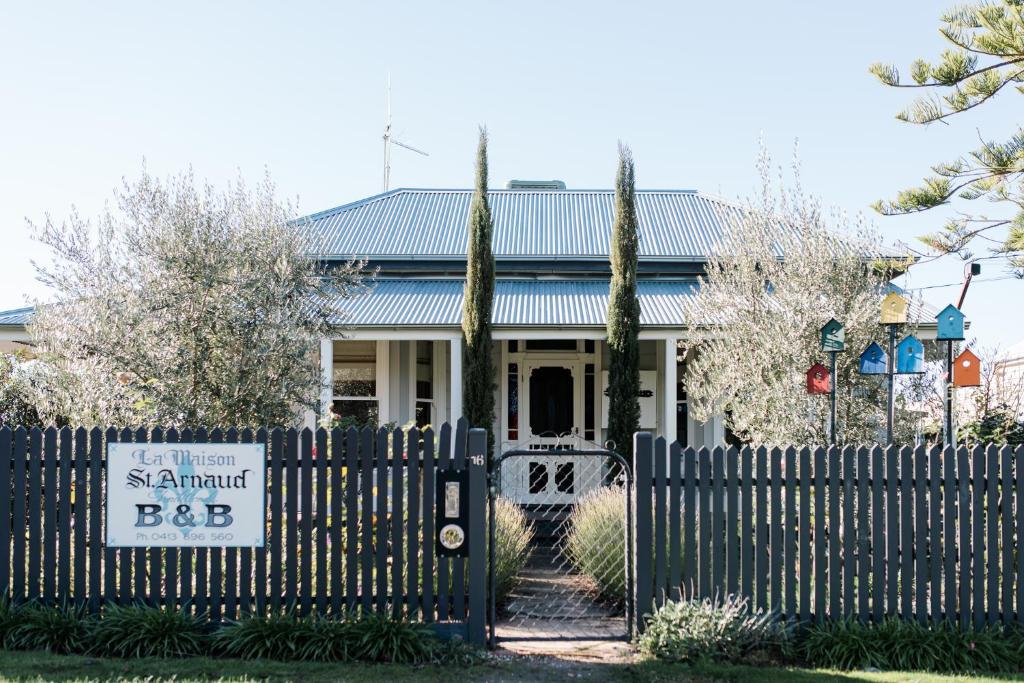 La Maison St Arnaud — Hotel in Rutherglen
