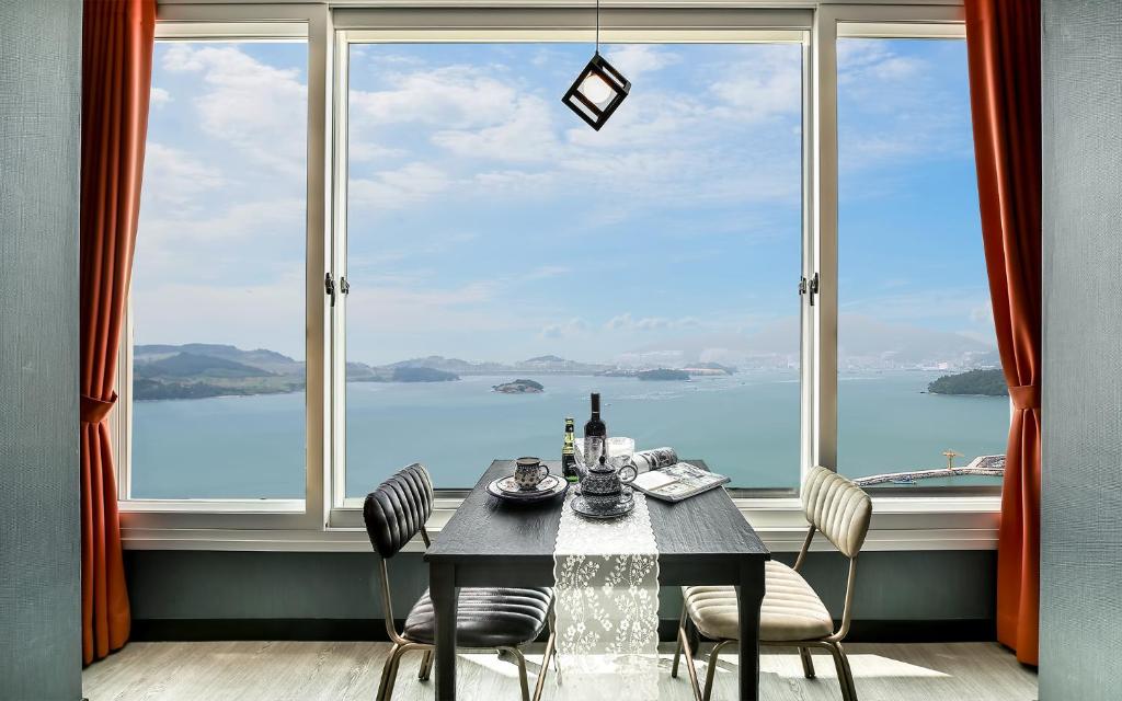 Facilities, Yeosu Blooming Pension in Yeosu-si