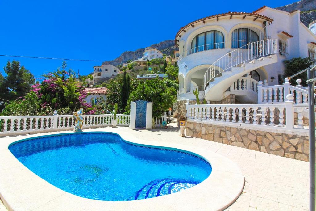 Maryvilla 46C - 2