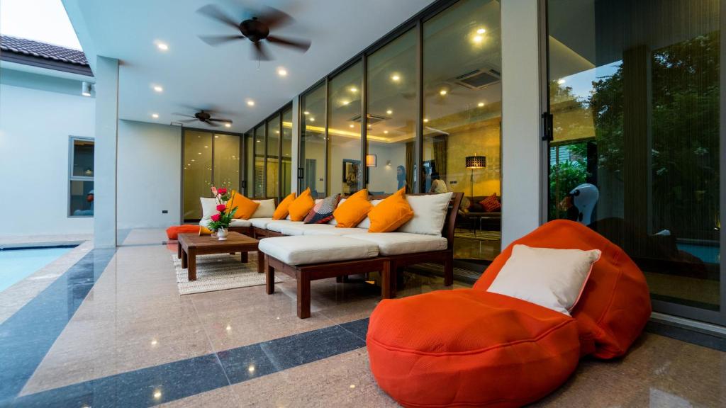 Balcony/terrace, Villa Navin Premiere Pool Villa in Pattaya