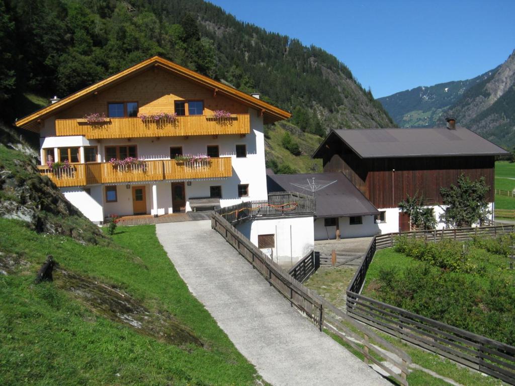 Michelas Hof - 4