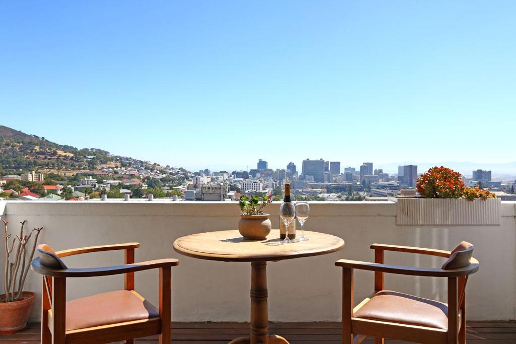 1406 Gardens Centre Apartments in Cape Town, South Africa reviews