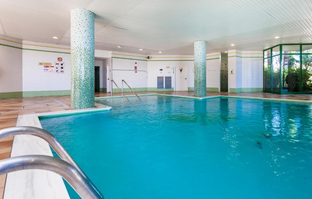 Globales Nova — Swimming pool in Palma Nova, Balearic Islands