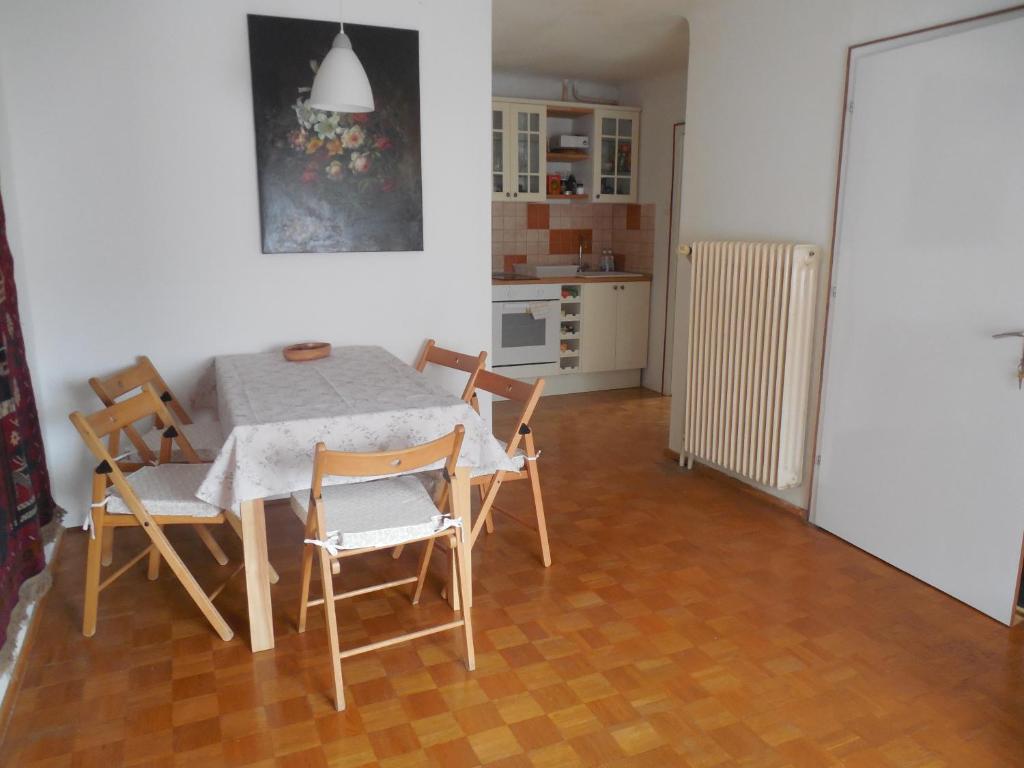 Cafe Vielharmonie Apart-Pension - 5