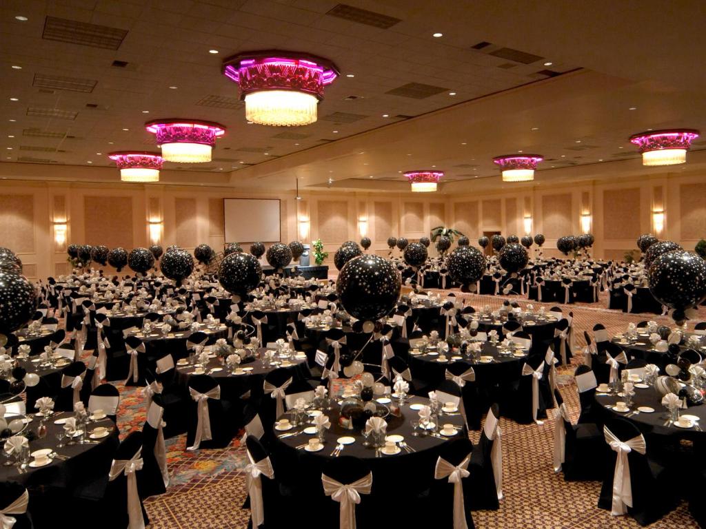 Banquet hall