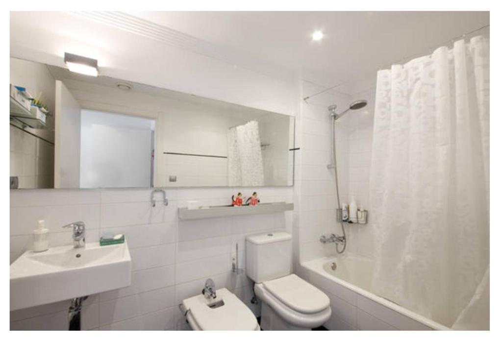 White Cozy Flat in Donostia - 5