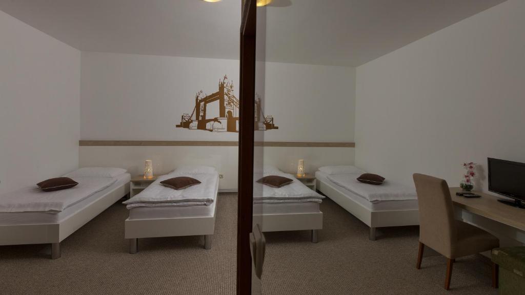 Zagreb Hotels Near Airport Zagreb Hotels Near Airport