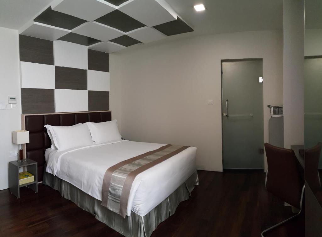 Hotel Parami photo