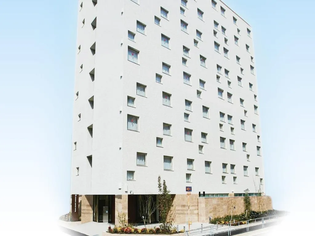 S.Training Center Hotel Osaka，位于大阪的酒店