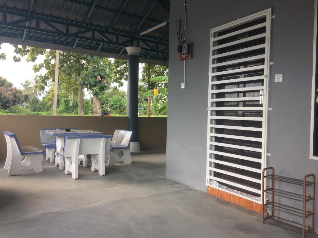 Exterior view, Roomstay Zulmi in Arau