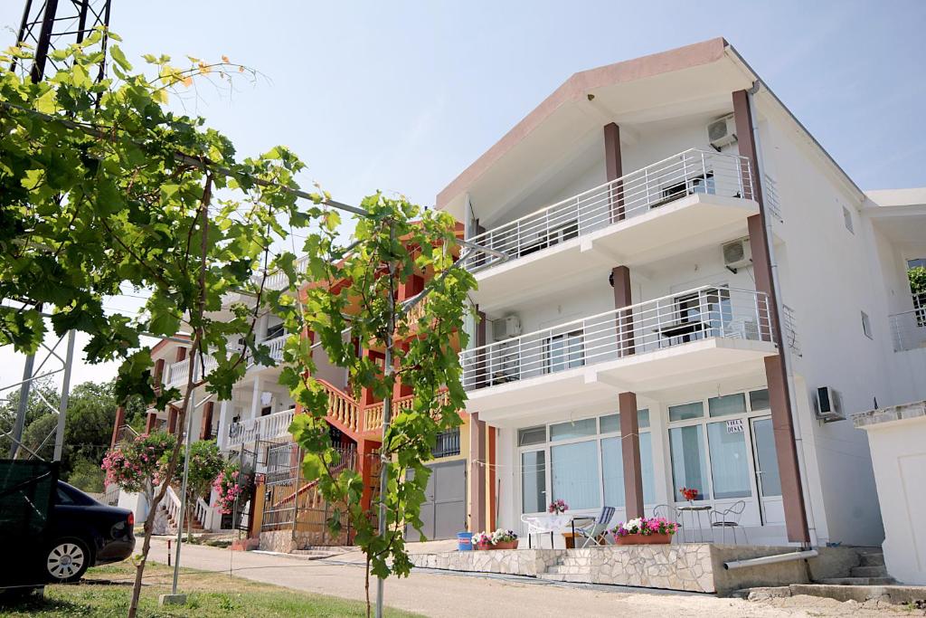 Apartments Vila Dusan - 1