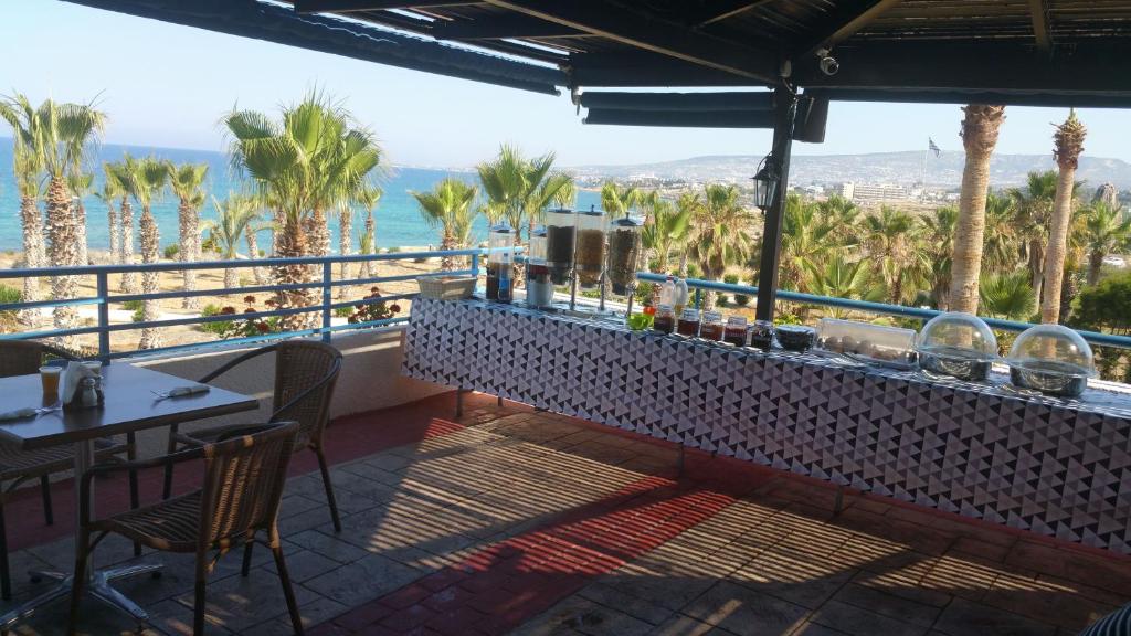 Helios Bay Hotel and Suites お料理のイメージ