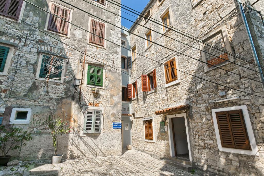 Hostel Pula — Hotel in Pula