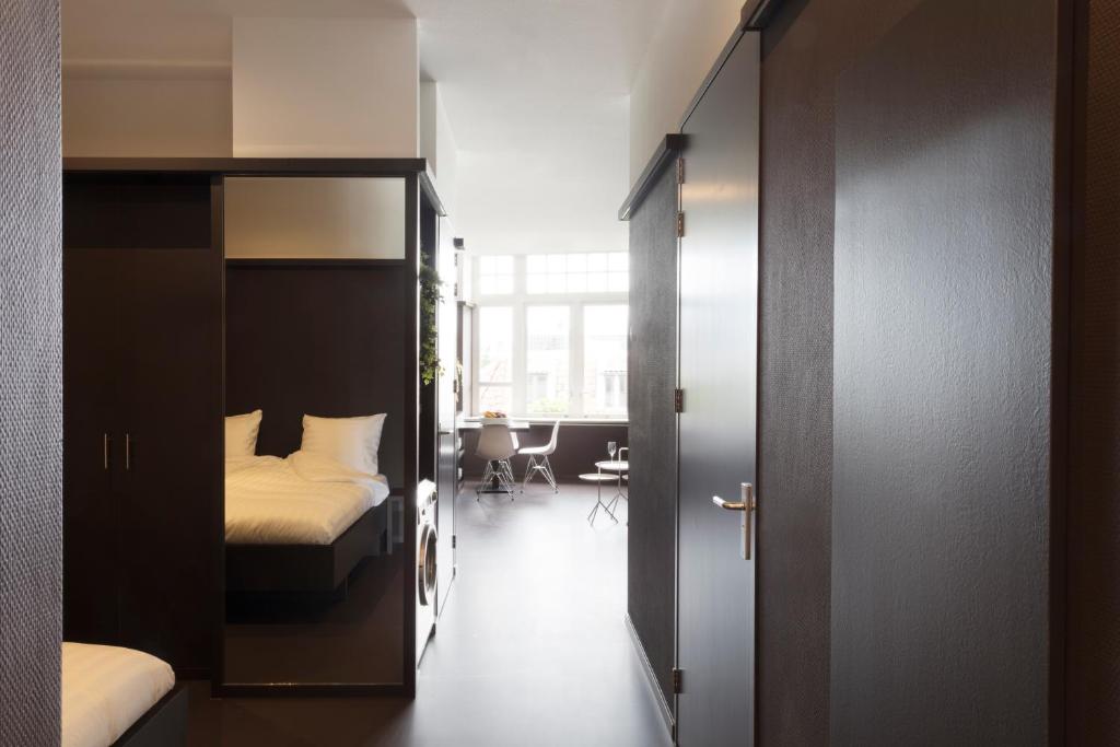 2L Hof van Holland apartments photo