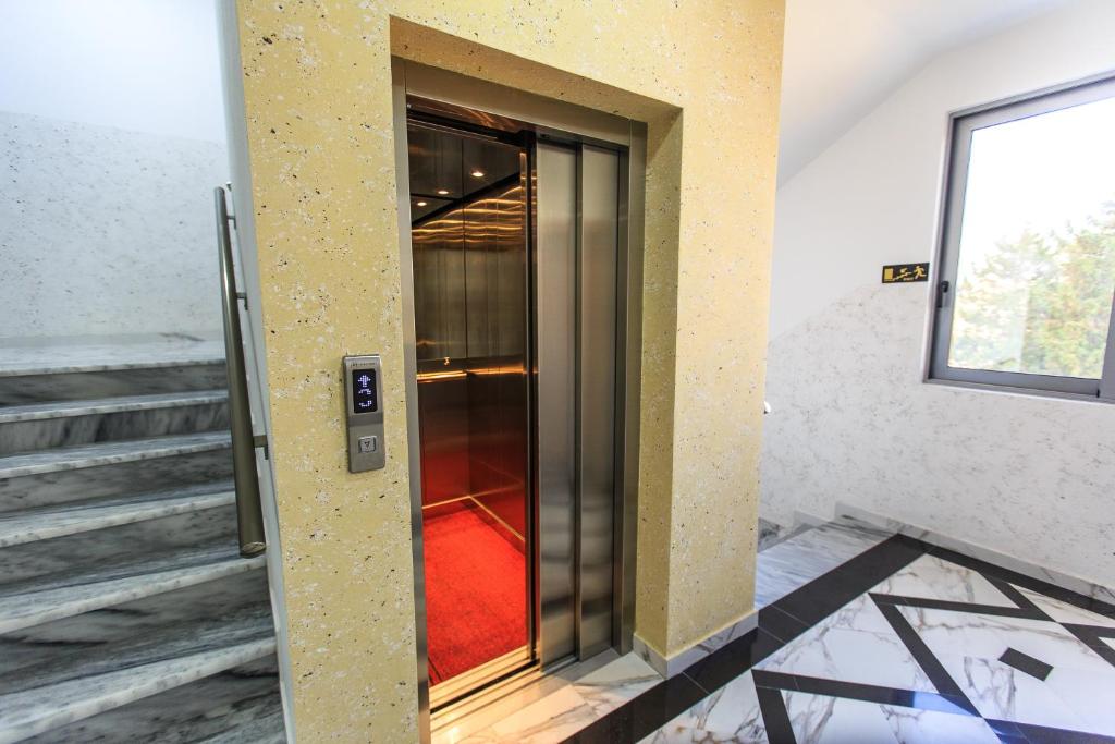 Hotel Hoti II photo
