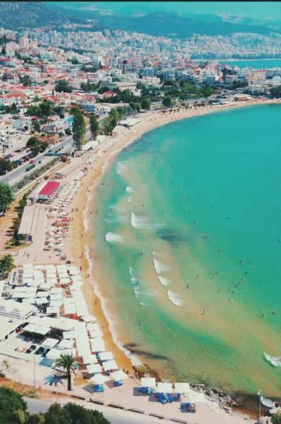 Irini Apartments — Hotel in Kavala