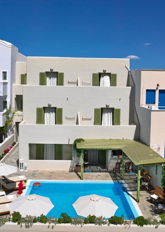 スタジオス マリオス (Studios Marios)