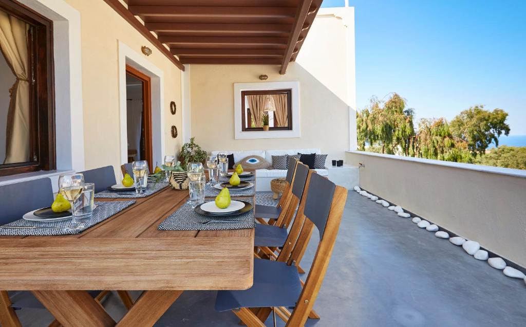 Le Blanc Suite Santorini photo