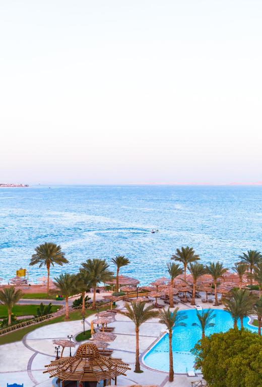 Coral Beach Resort Tiran (Ex. Rotana) photo