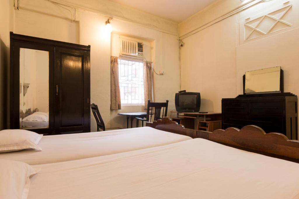 Bed and Breakfast at Colaba photo