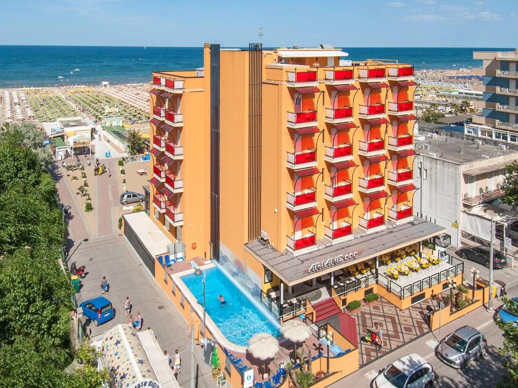 Hotel Ariane - BEACHFRONT, XXL Breakfast & Sea View - 1