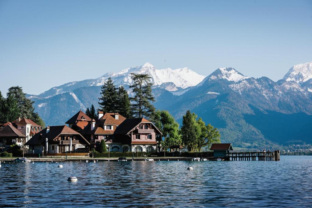 Auberge Du Pere Bise - Jean Sulpice — Hotel in Talloires-Montmin
